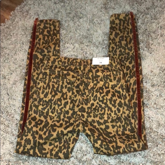 ❌SOLD❌ZARA The Skinny in Animal Print Denim - Picture 4 of 5